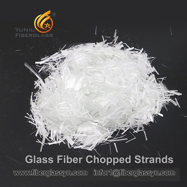 Brins coupés en fibre de verre de diamètre 10 ~ 13um pour le béton