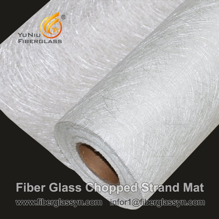 Tapis en fibre de verre à haute résistance mécanique en fibre de verre csm 450/rouleau de tapis en fibre de verre pour toiture étanche